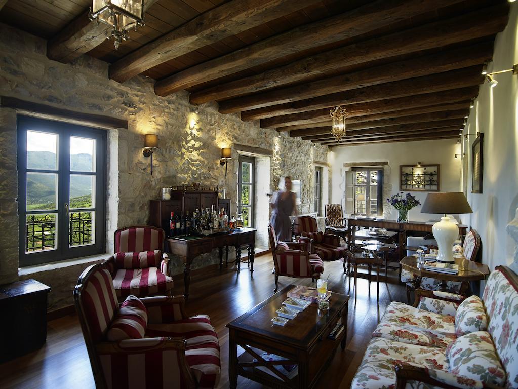 Villa Vager Levídhion Esterno foto